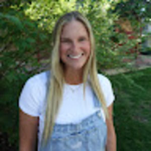 Meet your Posher, Nora